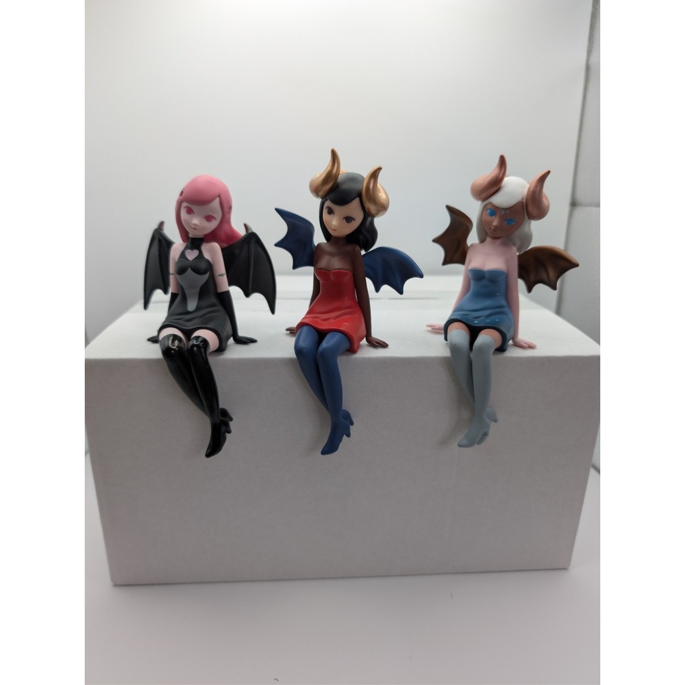 Heilichee Dorothy Devil Princess Lot 3 Infinite Space Time - Bat Princess Flawed
